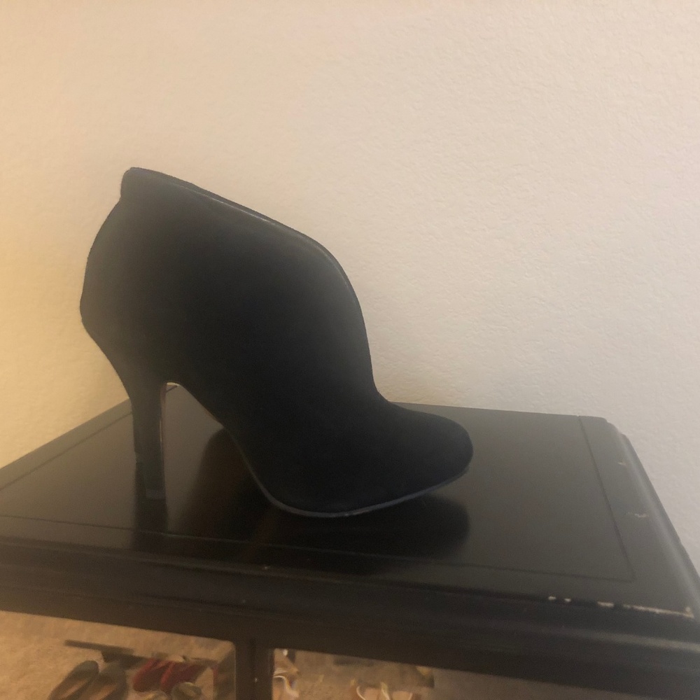 Pumps - Picture 4 of 4
